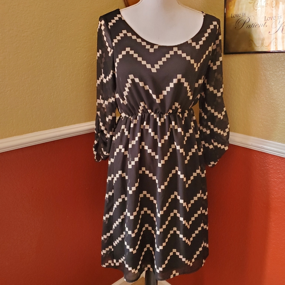 Dress M